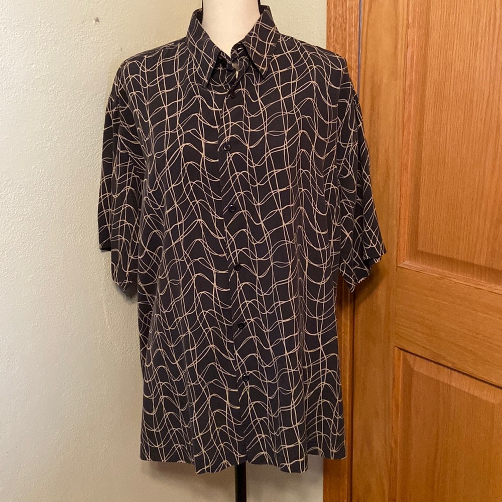 Black swanky artsy striped button down
